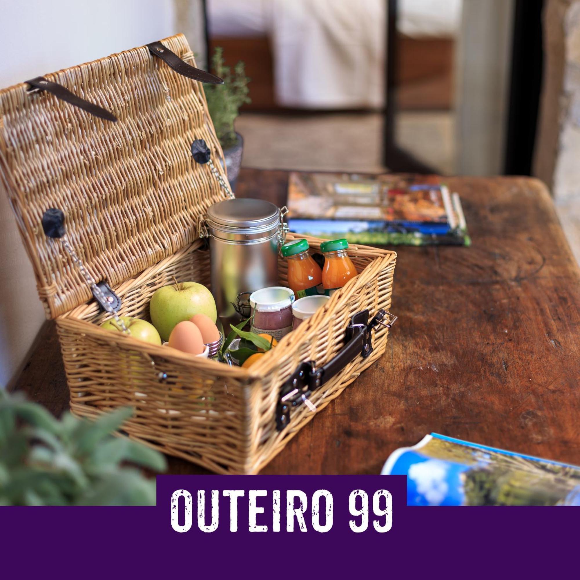 Casa Outeiro 99 *